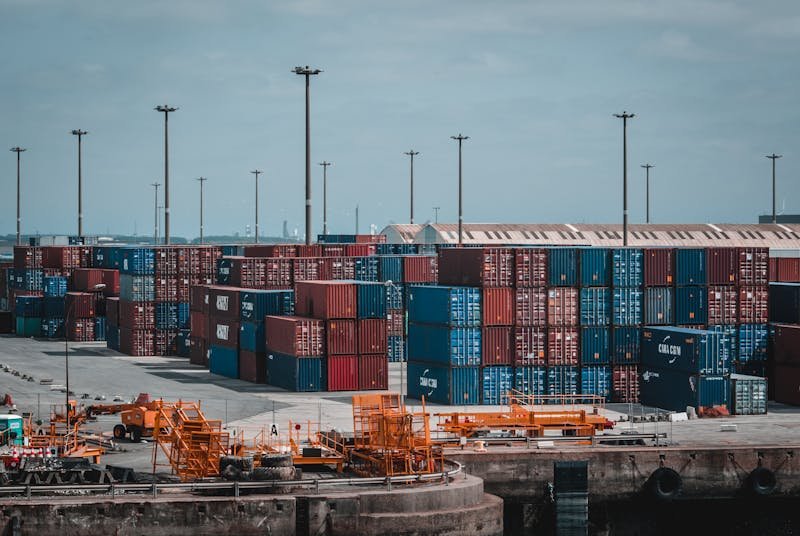 Chargement de conteneurs pour l'exportation